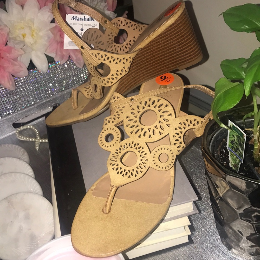 Tan summer low wedge sandals